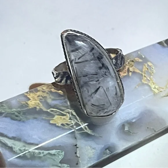 New Artisan Grey Tourmalinated Quartz Stone 925 Sterling Silver Flower Ring - Picture 13 of 17